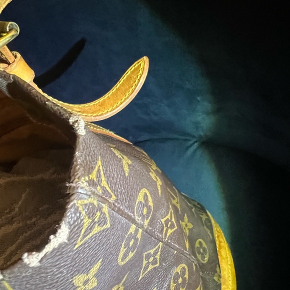 Authentic Vintage Louis Vuitton bucket bag - Picture 7 of 14